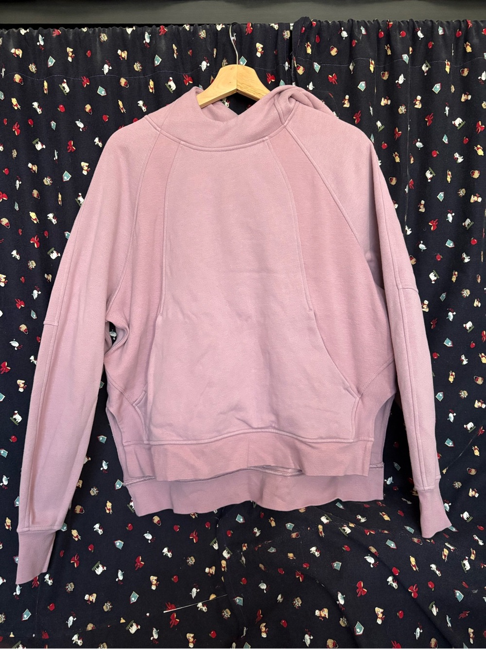 Lululemon Scuba Oversized Side-Slit Hoodie size M/L